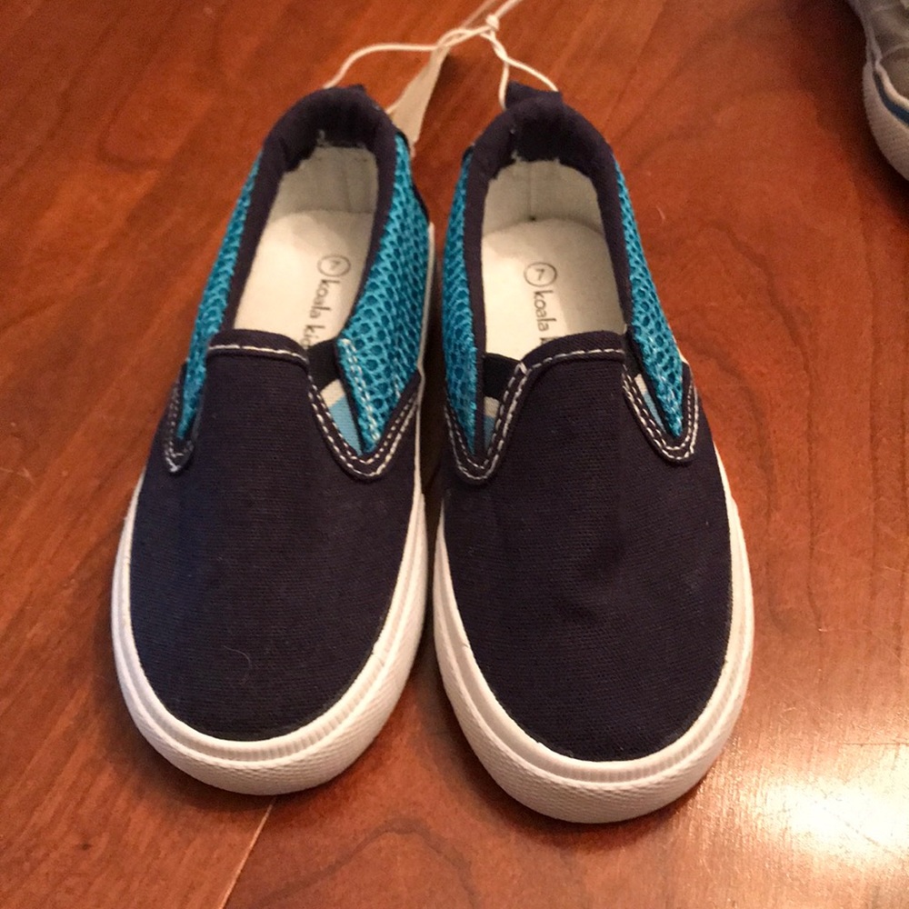 Brand new with tags Koala Kids slip ones size 7